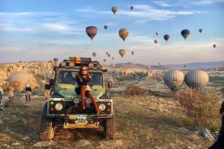 Jeep Safari with Balloons